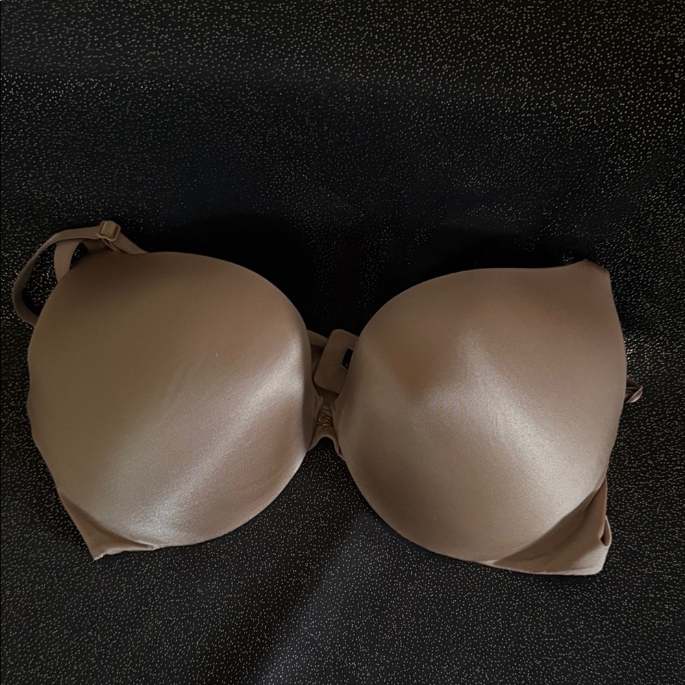 Victoria's Secret Tan Bra